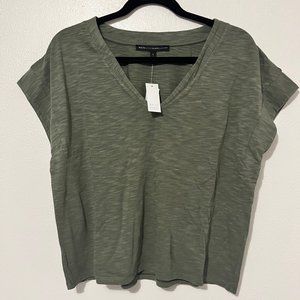 NWT White House Black Market Tee